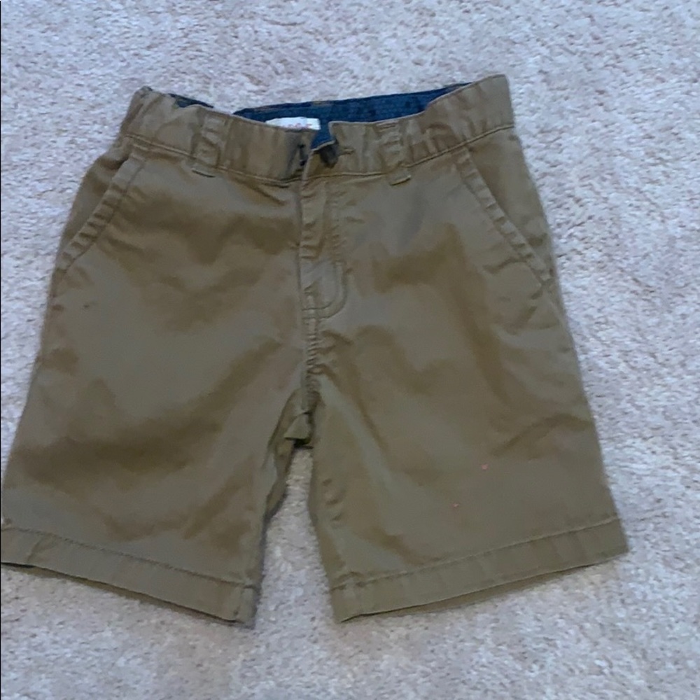 Khaki shorts
